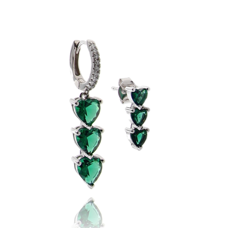 ORECCHINI CON CUORI DI ZIRCONI IN ARGENTO TIT 925